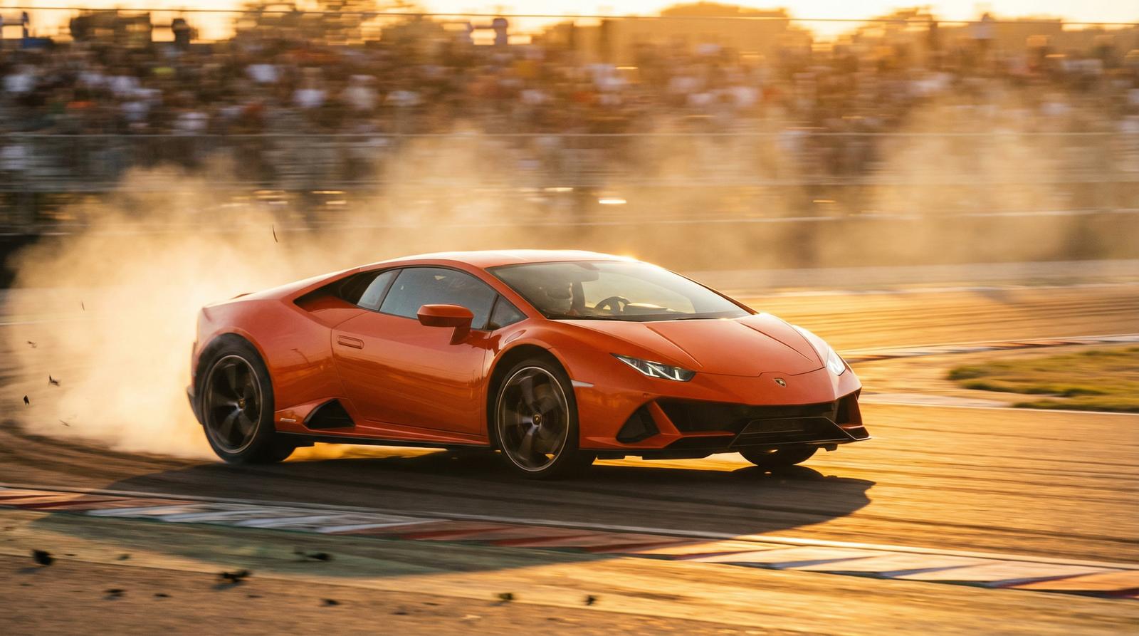 男同网跑车视频-兰博基尼赛道漂移